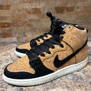 Nike SB Dunk Premium High 2015 Cork Size 8